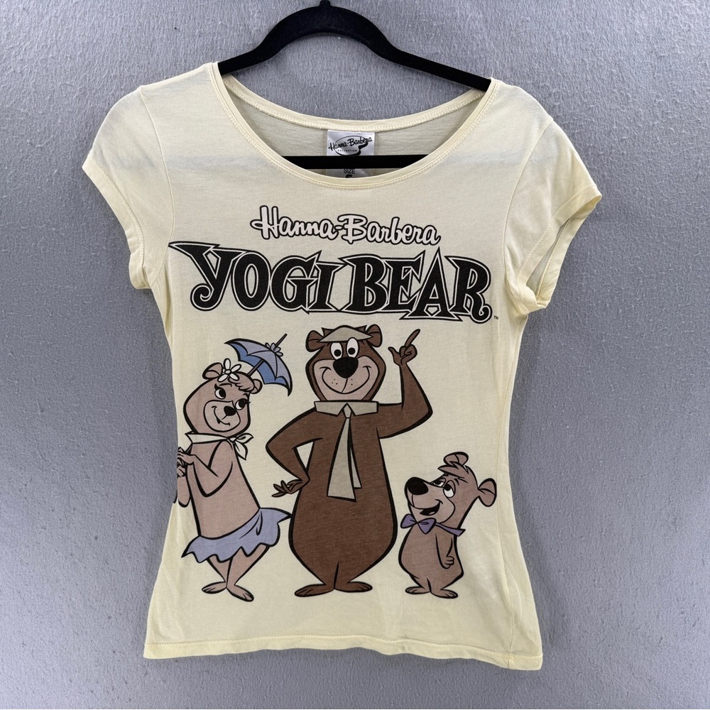 Yogi Bear Hanna Barbera T-Shirt Womens Size S Yellow‎ Graphic Tee Cartoon